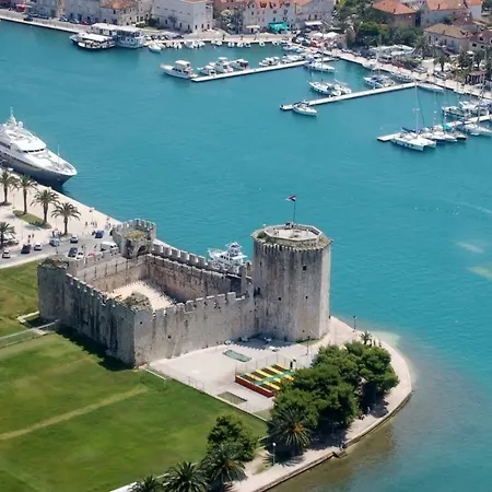 La Vie Est Belle Apartament Trogir