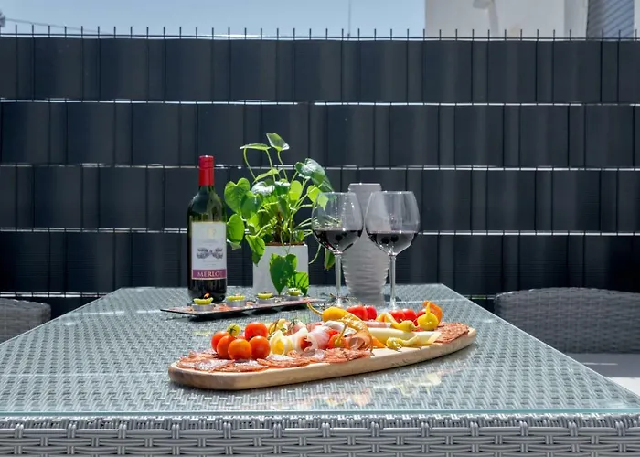 La Vie Est Belle Apartament *