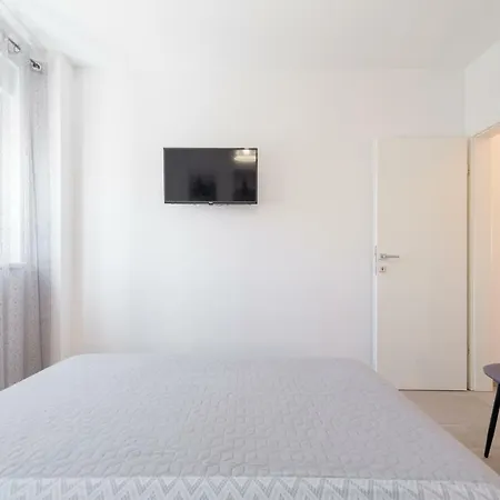 La Vie Est Belle Apartman Trogir