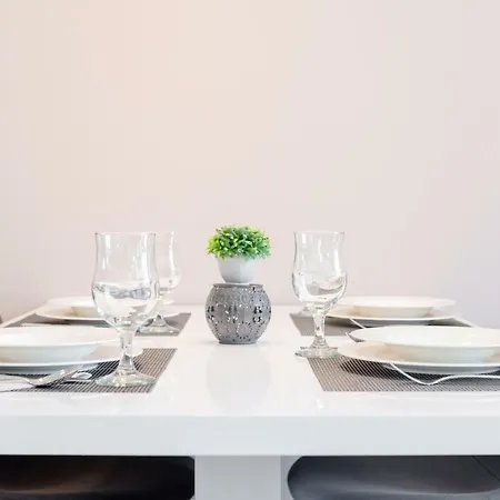 Apartament La Vie Est Belle *