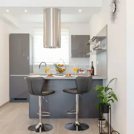 La Vie Est Belle Apartament Trogir